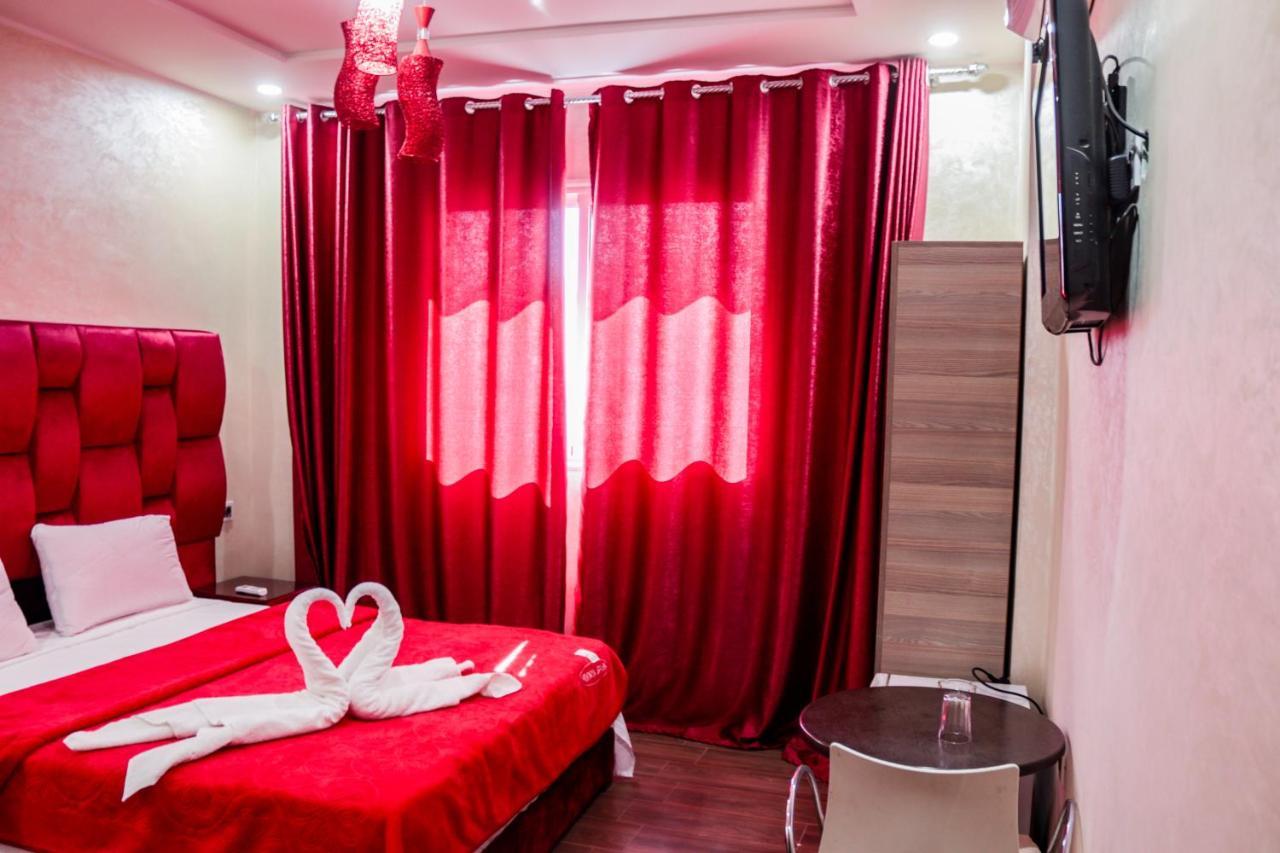Hotel Borj El Arab Khouribga Bagian luar foto
