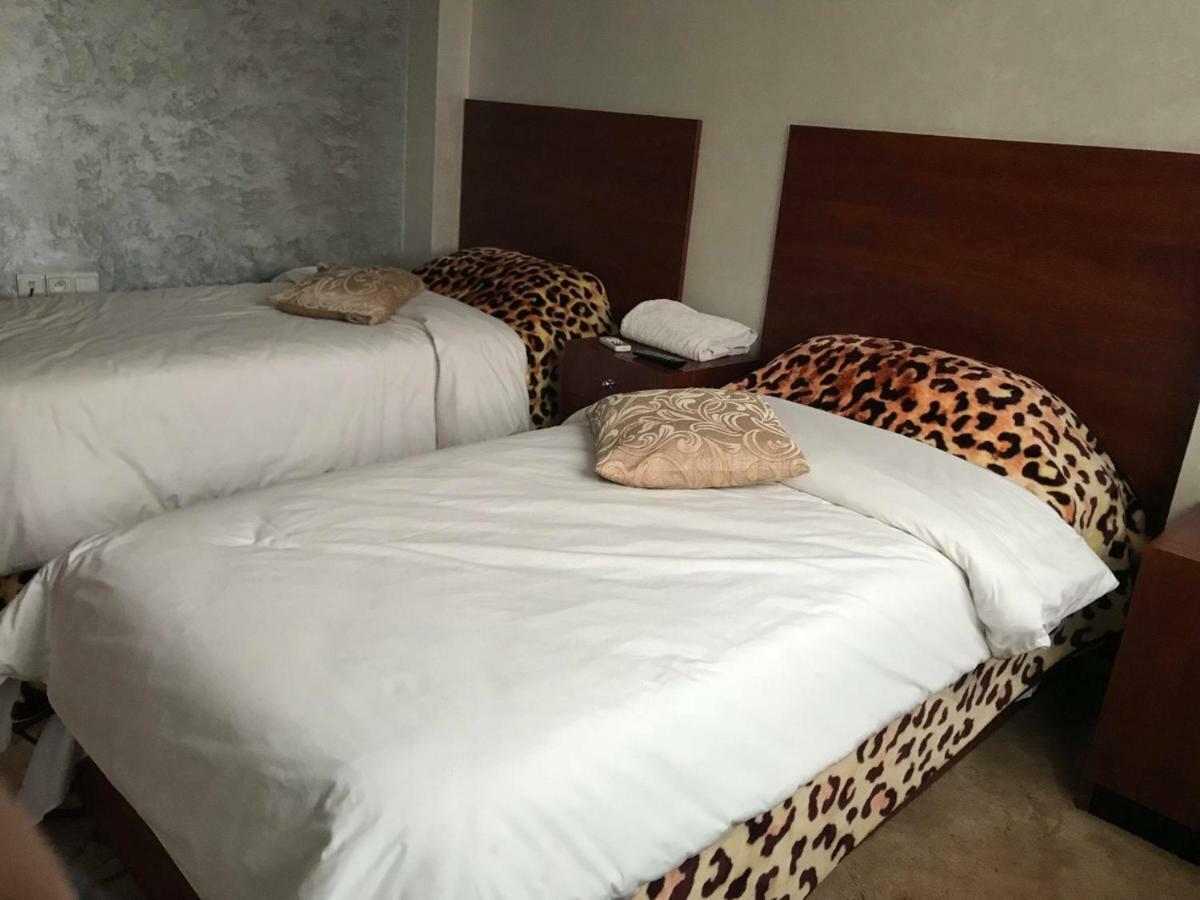 Hotel Borj El Arab Khouribga Bagian luar foto